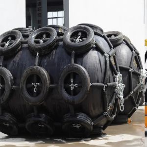 Professional Floating Pneumatic Rubber Fender Yokohama For Ship To Dock