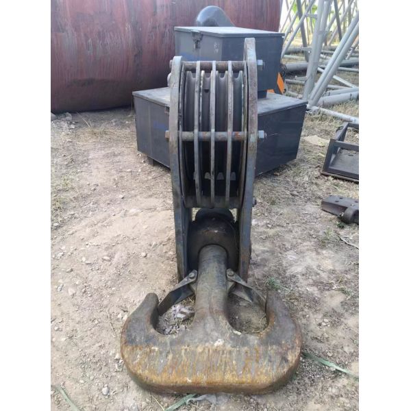 Xc Mg Large Truck Crane 300 Tons Hydraulic Crane Price Is Good