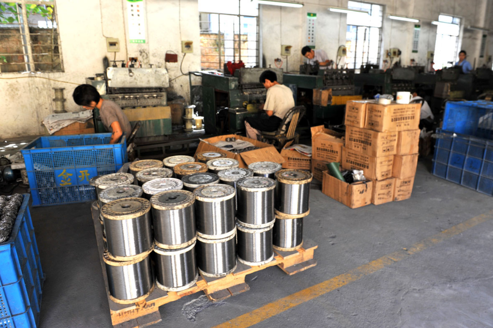 Kitchen Colorful Plastic Mesh Scourer Soft for Hand Sponge in Plastic Scouring Pad