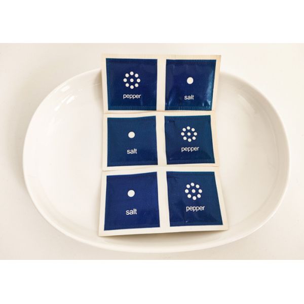 Four Side Seal Salt Pepper Seasoning Packets Customizable Condiment Packs