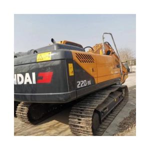 Quality 22000 KG Cummins Engine Used Hyundai R220 R220-9S Excavator in Shanghai Made in Korea for sale