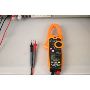 High Accuracy Digital Clamp Meter Multimeter Measure 1000A AC Current