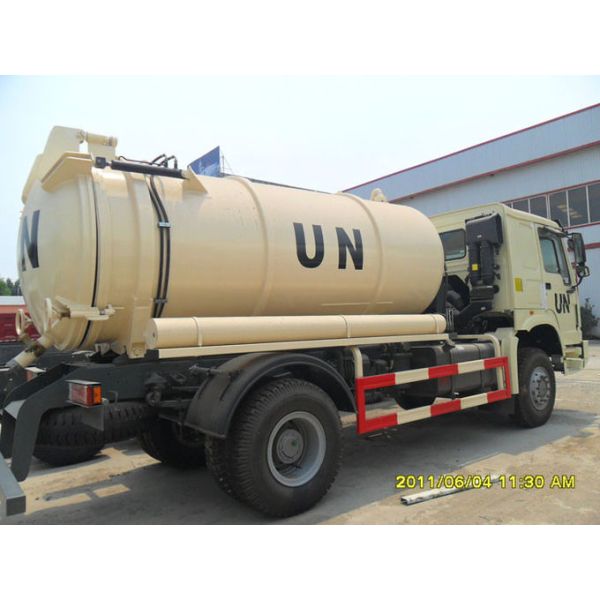 Sinotruk Sanitation Enterprise Sewage Collection Truck 8-12CBM 4X2 Liquid Waste Trucks