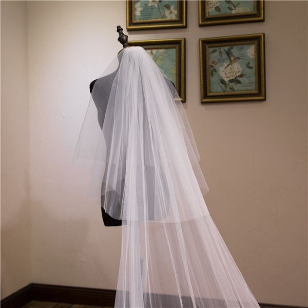 Unique Customized 3.8m*1.5m Wholesale Long Chapel Appliqued Lace Tulle Bridal Wedding White Veil With Hair Comb