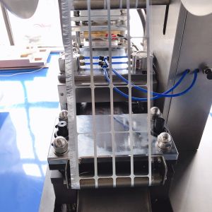 Durable Automatic Blister Packing Machine , Aluminum Small Blister Pack Machine