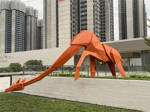 Geometry Large Outdoor Metal Giraffe Sculpture Decorative For Mall Square