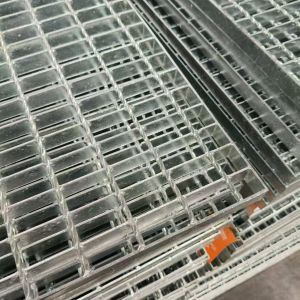 Corrosion Resistant Galvanized 19w4 Serrated Grating Long Lasting