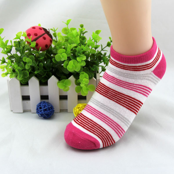 Buy Custom logo, design high Quality 100% Cotton Women Ankle Socks at wholesale prices