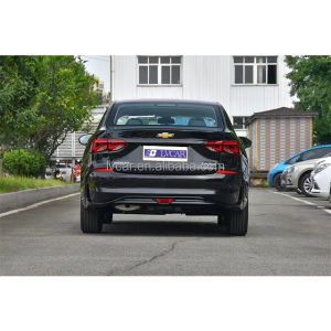 Upgrade Your Commute with Chevrolet Cruze Compact Sedan's Electric Leather