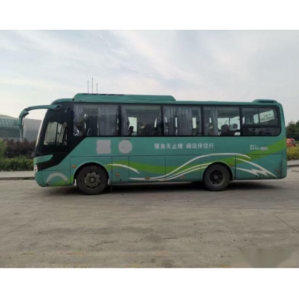 Used Tour Bus Yutong ZK6858 34 Seats Steel Chassis Air Suspension Yuchai 162kw