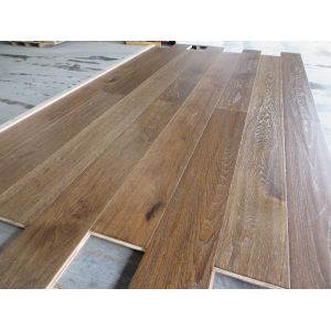 handscraped and brushed hickory engineered hardwood flooring