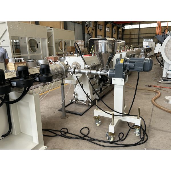 Buy HDPE Plastic Jacket Pipe Pre Insulated Pipe Casing Extrusion Line at wholesale prices