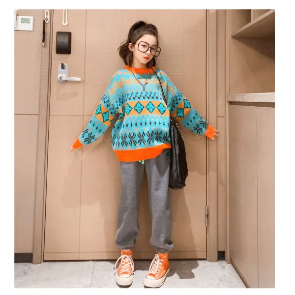 Middle Childrens Spring Clothes Round Neck Sweater Jacquard Craft