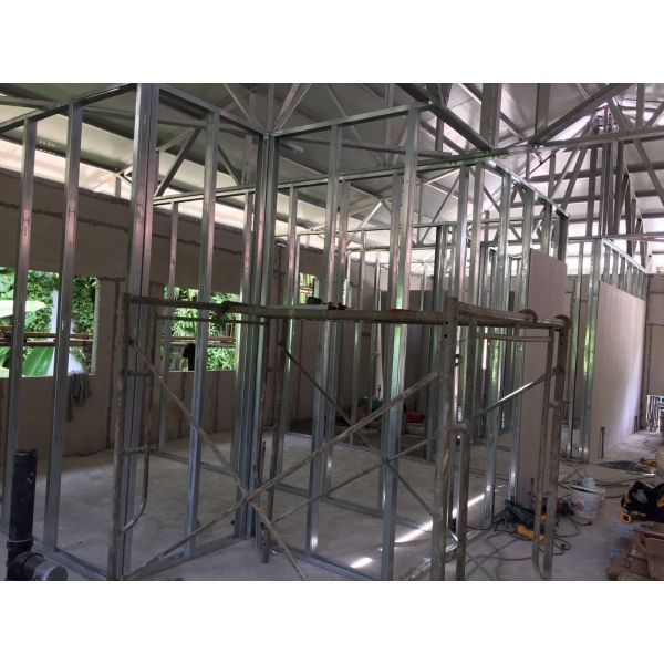 European and American luxury style assembled light steel structure villa with customized aluminum alloy doors and window