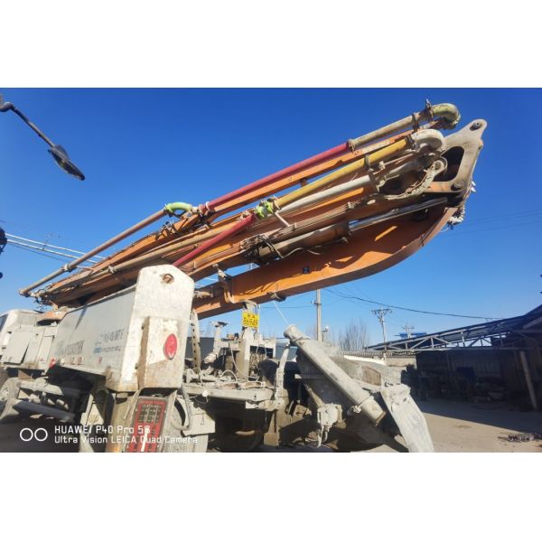 Zoomlion 56m Cement Pump 180m 178 Semi-Dry Concrete Boom Pump for Customer Needs