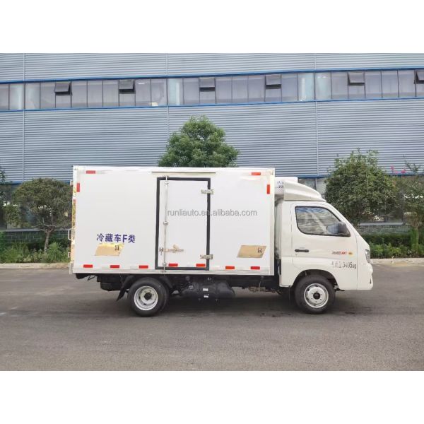 Factory Promotion Foton XiangLing M1 2Ton 3Ton Freezer Food Meat Transport Container Refrigerated Box Truck Refrigerator Truck