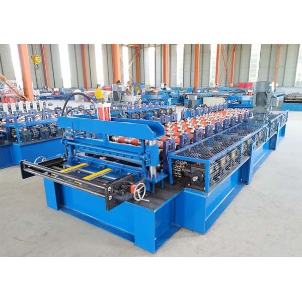 Gear Boxes Drive System Roof Panel Roll Forming Machine