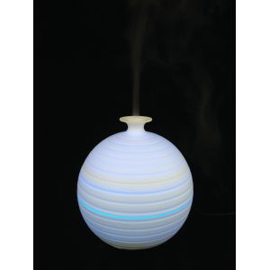 Indoor Decoration Electric Aroma Diffuser With Fragrance Oil & LED Light