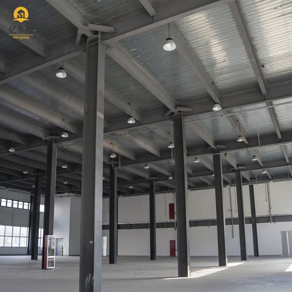 Sandwich Panel Pre Engineered Building Galvanized Steel Structure Tower