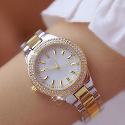 Golden 3ATM Ladies Watch Gift Set 22cm Ladies Watch And Bracelet Set