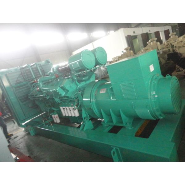 1200KW / 1500KVA Industrial Diesel Generators , 60Hz CUMMINS Industrial