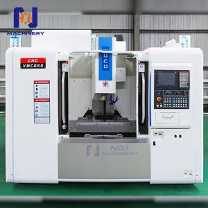 VMC 650 CNC Machine Vertical CNC Milling Machine Table Size 900x400mm