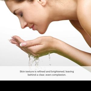 Natural Activated Charcoal Gentle Facial Cleanser With Aloe Vera 120ml