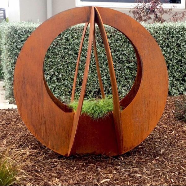 Buy Rusty Red Modern Outdoor Metal Planter Customizable Corten Steel Planters at wholesale prices