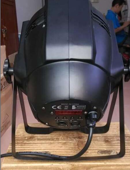 18PCS High Brightness 10W 4 In 1 Full Color LED Zoom Par Can Lightings