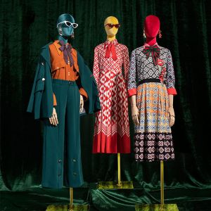 Fashion Female Display Mannequin Tailor Torso Half Body Mannequin With Base