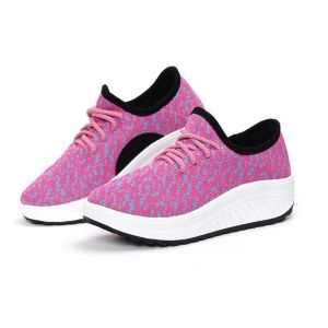 China Hot selling slip-on canvas shoes for women on sale