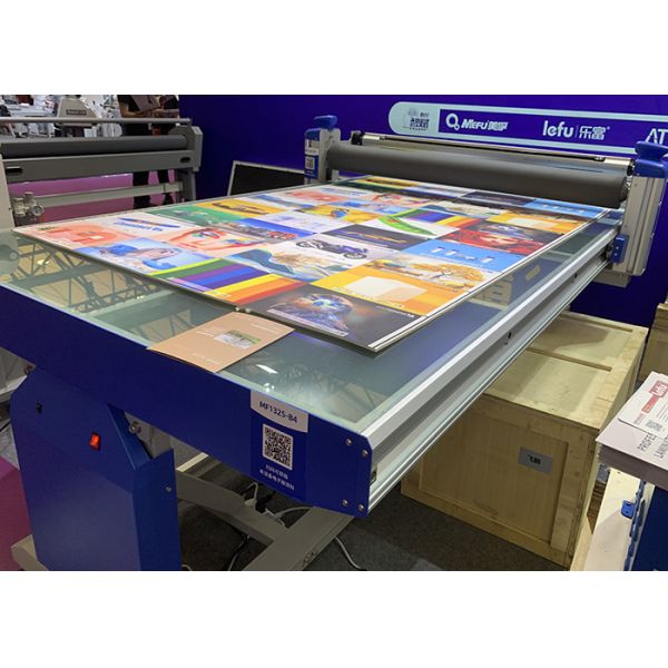 Buy 1200mmX2400mm Flatbed Applicator Versatile Vinyl Applicator Machine at wholesale prices