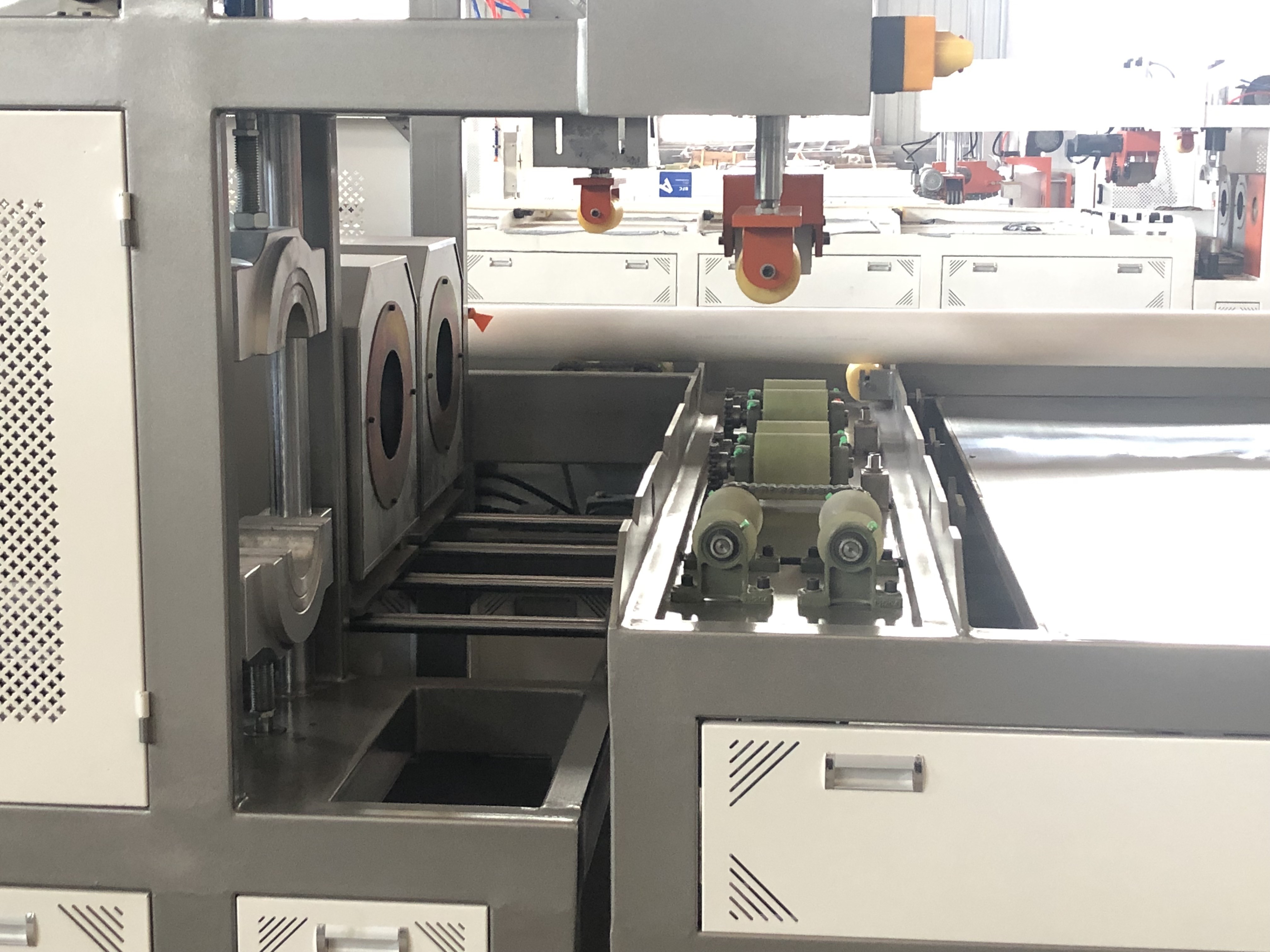 PP PVC UPVC Pipe Automatic Belling Machine Plastic Pipe Socketing Machine Socket