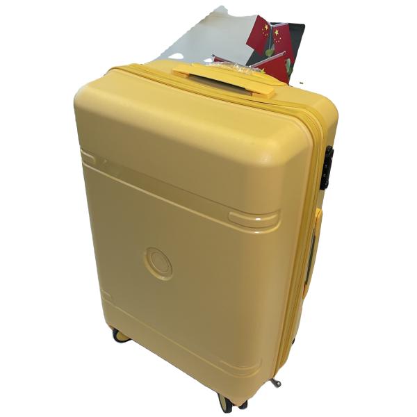 Enjoy Effortless Leisure Trips with Lightweight and Anti-Shock Design Travel Luggage Featuring Silent 360° Spinner Wheels