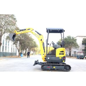 EPA Standard 2000kg Diesel Mini Excavator For Farm Use Long Lifespan