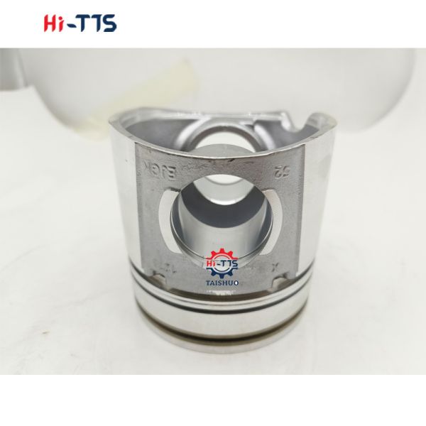 6D107 QSB6.7 Diesel Engine Piston For Excavator Part No 6754-31-2111 6754-31-2110