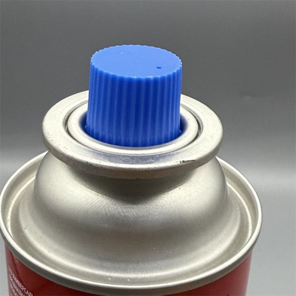 Lightweight aluminum gas canister valve for backpackers with instant-click