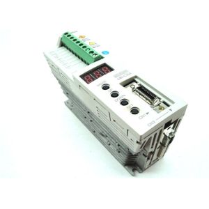 MITSUBISHI 100W INDUSTRIAL AC SERVO MOTOR DRIVE MR-C10A1-L-UE 200-230VAC 0.85A