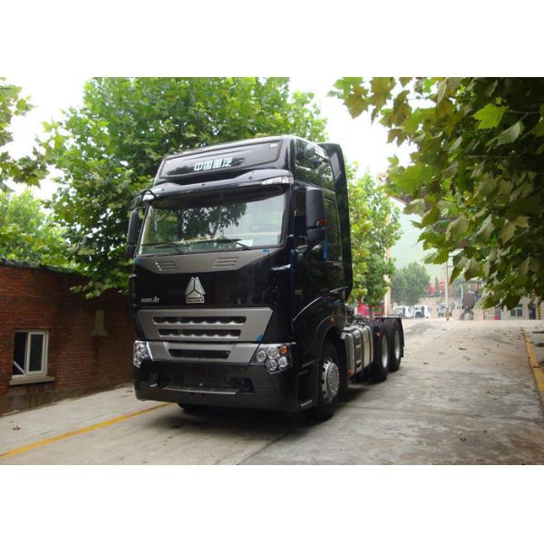 Head Truck Trailer LHD 6X4 Euro2 336HP with two berth ZZ4257N3247N1B