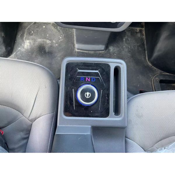 2022 Feidi U6 Medium-Sized Van with 6 Cubic Meters Cargo Space and 3 Tons Load Capacity