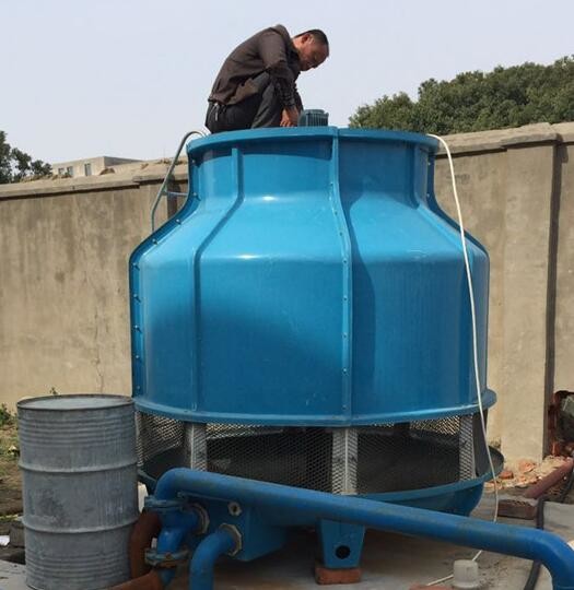 Buy Professional 300T Water Cooling Tower For Plastic Injection Molding Machine at wholesale prices