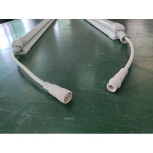 Parking Lot Waterproof IP67 24w Dimmable LED Integrated T8 Tube light with white