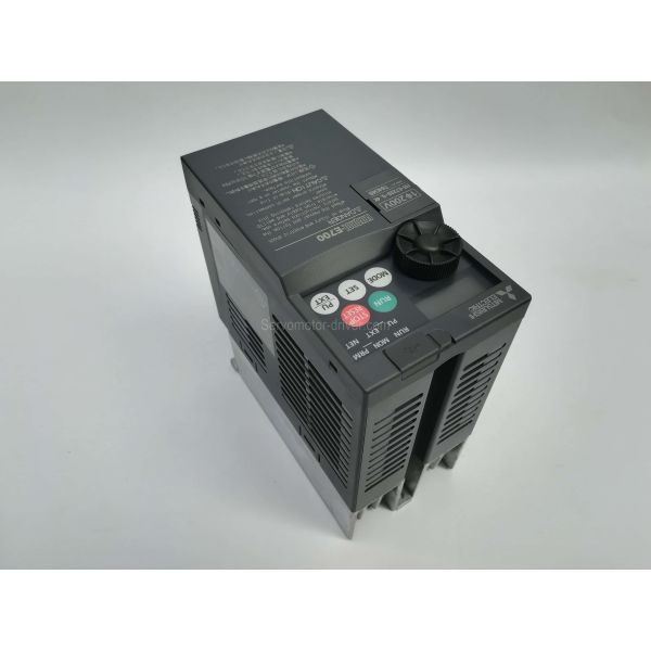 Original Automation Spare Parts Mitsubishi FR - E700 Compact Size Inverter FR-E720S-0.4K