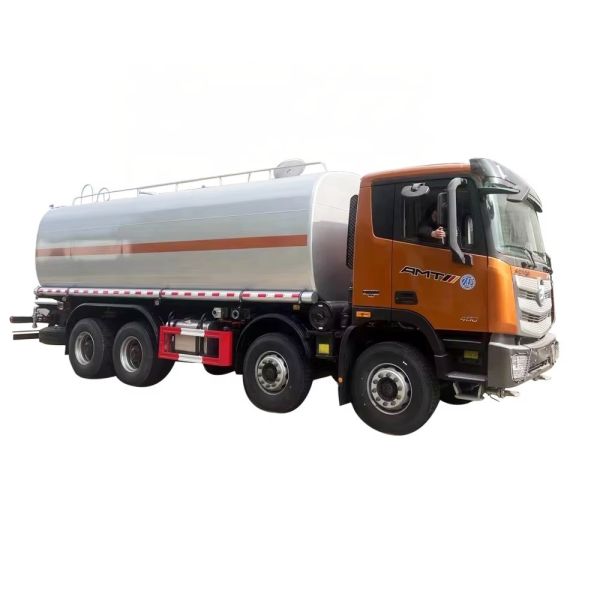 Buy Foton 30000 Liters Sprinkler   Water Sprayer  Water Broswer at wholesale prices