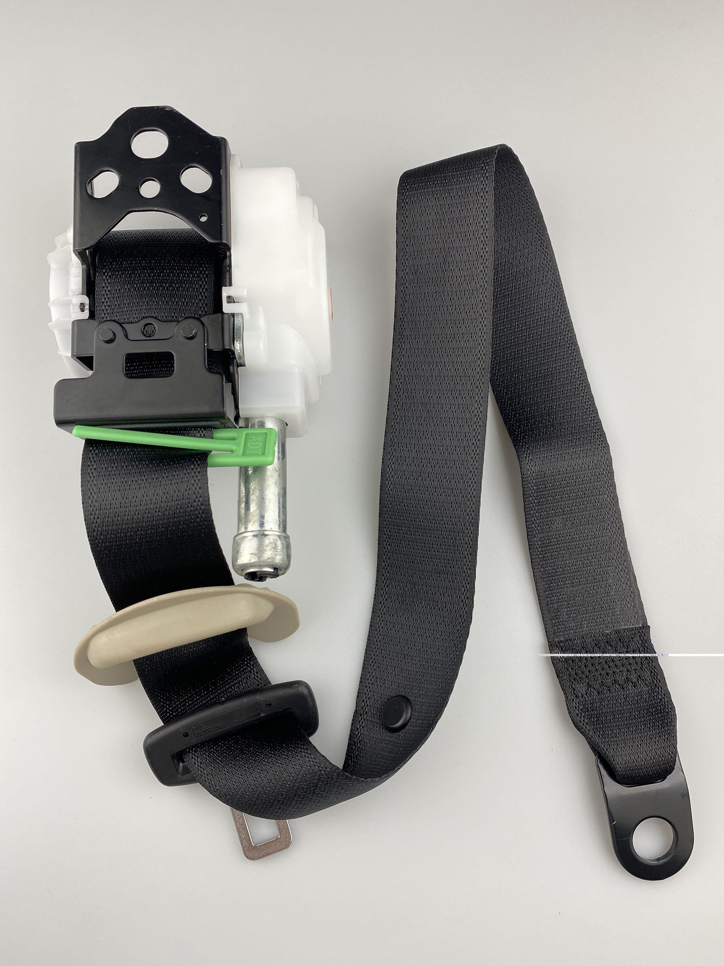 OEM Quality Three-Point Seat Belt Assembly for Toyota Corolla 2014-2018 Black