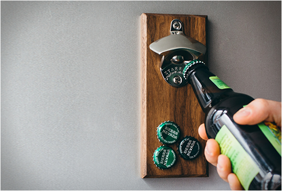 Permanent Type Magnetic Cap Catcher Metal Beer Bottle Opener Small Size