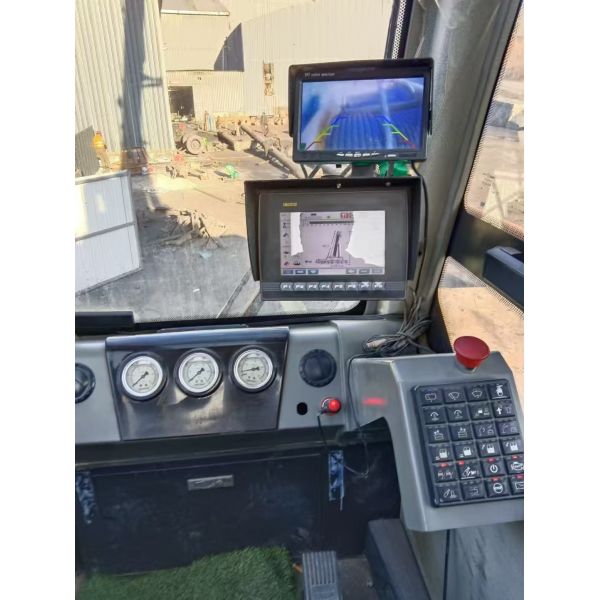 80ton Lifting Capacity Hoist Crane Truck Crane STC800E6 Top Choice for Construction Projects