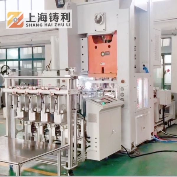 Fully Automatic Aluminium Box Making Machine SMC Pneumatic Aluminum Foil Boxes