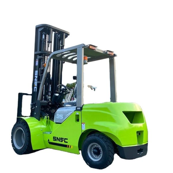 Buy Side Shifter 4x4 Forklift YUNNEI Engine 3500kg Small Off Road Forklift at wholesale prices