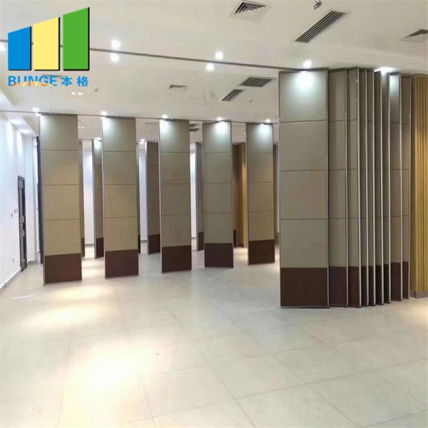Sliding Folding Aluminium Frame Soundproof Acoustic Room Divider Partition For Office